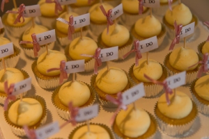 Cupcake Toppers "I DO"